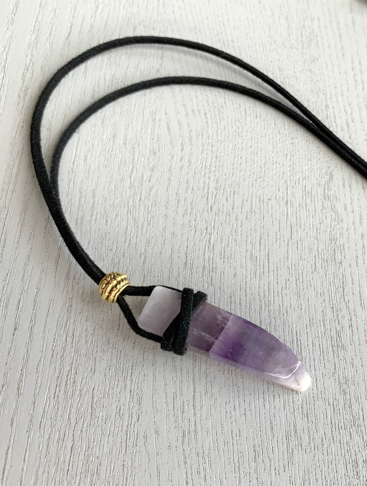 Raw Amethyst Necklace Jewelry, Purple Crystal Necklace, Real Amethyst Jewelry, Handmade Jewelry, Custom Jewelry, Amethyst Jewelry, Crystal Healing Necklace, Amethyst Pendant, Purple Stone Necklace, Handcrafted Amethyst Necklace, Amethyst Crystal Leather Cord, Boho Stone, Bridesmaid Gift, Amethyst Jewelry Gift.