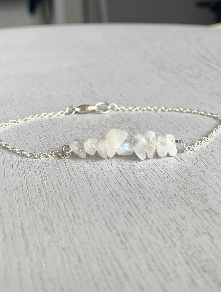 Raw Moonstone Anklet, Raw Moonstone Jewelry, Moonstone Jewelry, Crystal Jewelry, Handmade Raw Moonstone Crystal Anklet, June Birthstone Jewelry, Natural moonstone gemstone anklet, Boho moonstone anklet for women, Moonstone anklet with silver chain, Dainty moonstone anklet, Feminine energy moonstone crystal anklet, Handmade moonstone jewelry anklet, Raw moonstone gemstone anklet for healing, Bridesmaids Gift, Silver chain raw moonstone anklet.