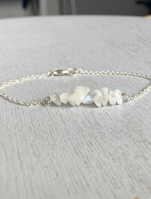 Raw Moonstone Anklet, Raw Moonstone Jewelry, Handmade Raw Moonstone Crystal Anklet, Natural moonstone gemstone anklet, Boho moonstone anklet for women, Moonstone anklet with sterling silver chain, Dainty moonstone anklet, Feminine energy moonstone crystal anklet, Handmade moonstone jewelry anklet, Raw moonstone gemstone anklet for healing, Bridesmaids Gift, Silver chain raw moonstone anklet.