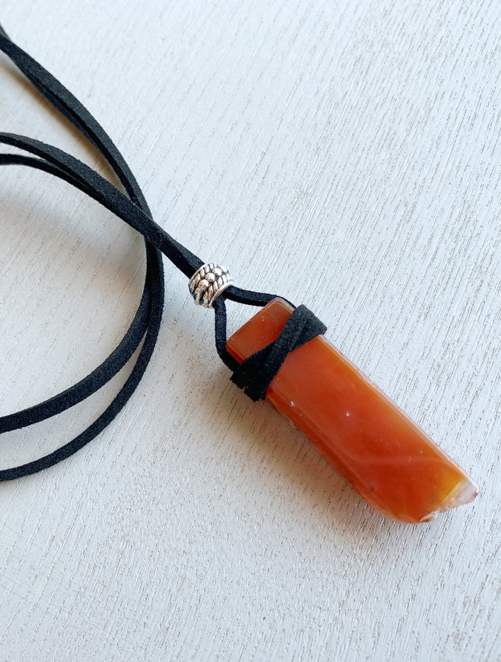 Crystal Jewelry Courage, Gift for Mom, Real Carnelian Necklace, Raw Stone Necklace for Men, Indigo Lizard Jewelry, Raw Crystal Necklace, Carnelian Crystal Jewelry, Red Stone Necklace Men or Women, Raw Carnelian Pendant, Carnelian Jewelry, Sacral Chakra Healing Crystal Necklace, Handcrafted Carnelian Necklace, Natural Carnelian Crystal, July Birthstone, Crystal Jewelry.