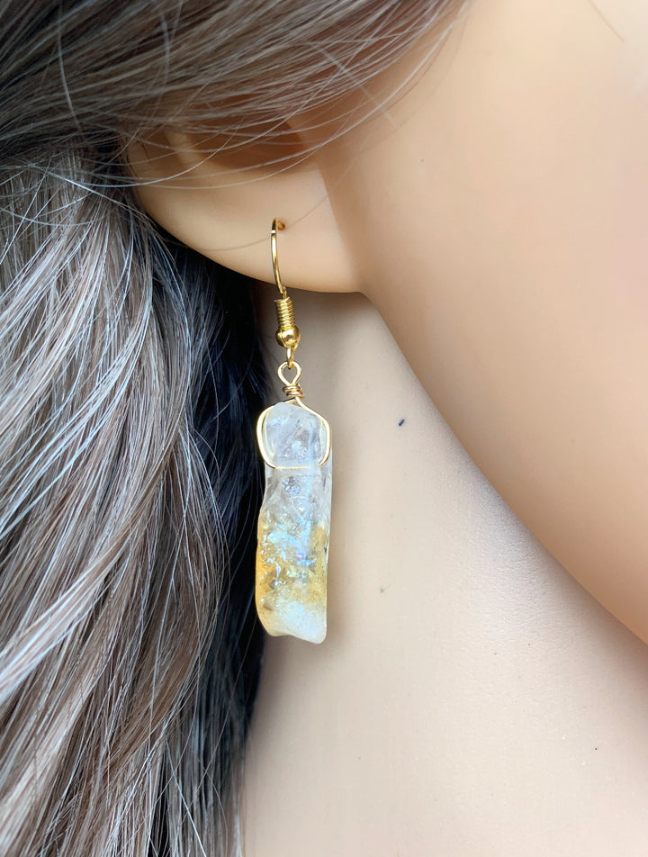 Raw Citrine Earrings, Handcrafted Citrine Earrings, Handmade Jewelry, Custom Earrings, Handmade Citrine Earrings, Citrine Gemstone Earrings, Citrine Pendant Earrings, Citrine Earrings, Raw Citrine Crystal Earrings, Citrine Dangle Earrings, Abundance Earrings, Yellow Crystal Jewelry, November Birthstone, Citrine Drop Earrings, Success Stone, Easter Gift, Birthday Gift, Gift for Mom, Gift for Wife, Gift for Bridesmaid, Crystal Jewelry, Citrine Crystal Earrings.