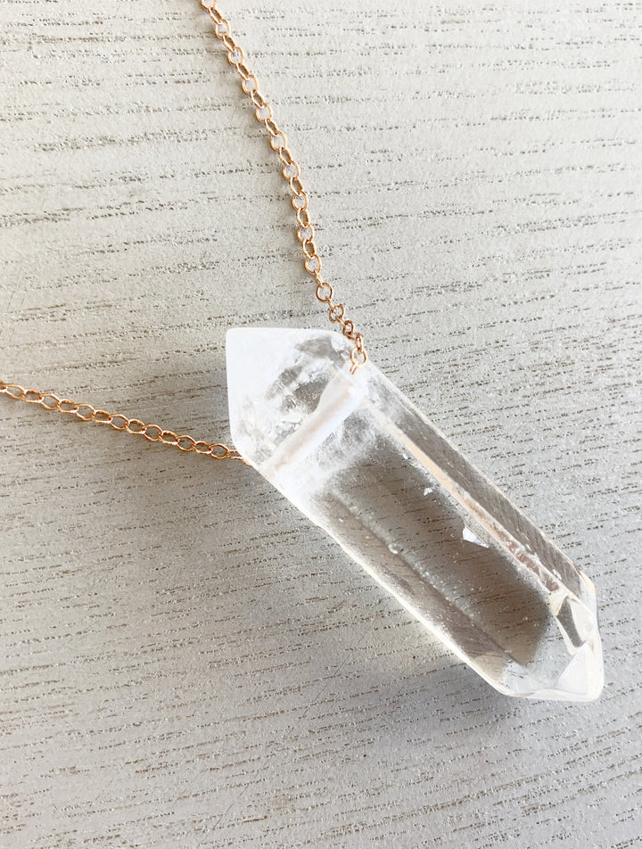 Customized Real Clear Quartz Necklace, Clear Quartz Jewelry, Authentic Clear Quartz Necklace, Clear Quartz Crystal Jewelry, Gemstone Jewelry, Protection Stone Necklace, Natural Clear Quartz Necklace, April Birthstone Jewelry, Large quartz necklace with gold chain, Natural quartz crystal pendant necklace, Handmade large quartz stone necklace, Quartz healing crystal necklace, Statement raw quartz necklace, Crystal energy quartz pendant, Large quartz crystal necklace, Quartz pendant with gold chain.