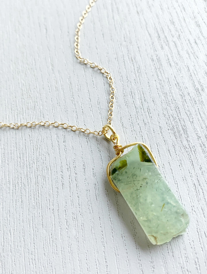 Prehnite Stone Necklace, Crystal Pendant Necklace, Gift for Boyfriend, Raw Prehnite Necklace, Prehnite Crystal Necklace Gold, Prehnite Pendant, Prehnite Jewelry, Prehnite Crystal Jewelry, Couples Necklace, Healing Crystal Necklace Unisex, Love Stone, Crystal Healing, Crystal Jewelry.