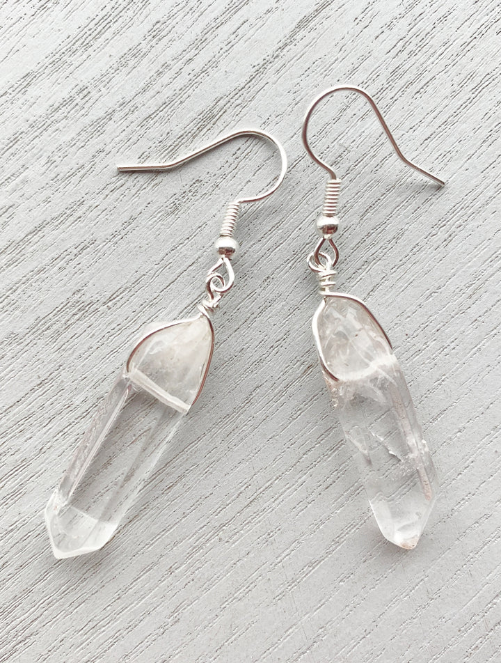 Raw Clear Quartz Earrings, Crystal Earrings, Gemstone Drop Earrings, Boho Earrings, Gift For Her, Healing Earrings, Sparkly Earrings, Birthstone for April, April Birthstone, Crystal Jewelry, Handmade Earrings, Handmade Jewelry, Birthday Gift, Bridesmaid Gift, Keepsake Earrings, Custom Crystal Jewelry.